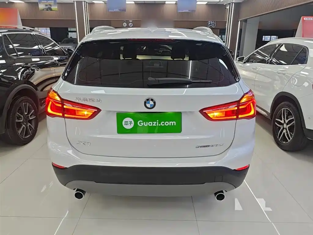 BMW X1 2019 sDrive20Li Leading Model фото 6
