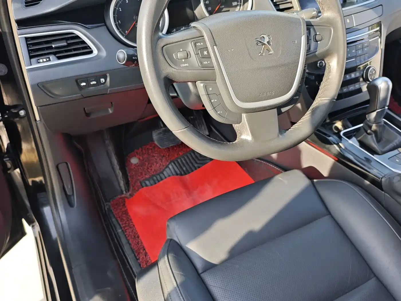 Peugeot 508 2012 2.3L Automatic Smart Edition фото 10