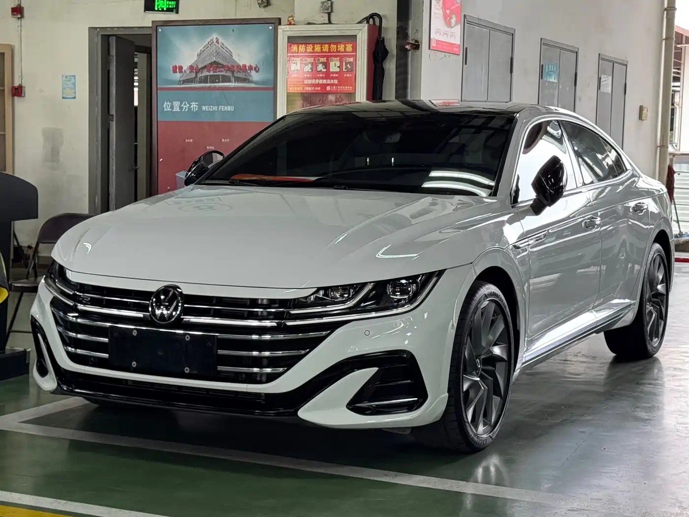 Volkswagen FAW-Volkswagen CC 2024 380TSI Eye-catching Edition