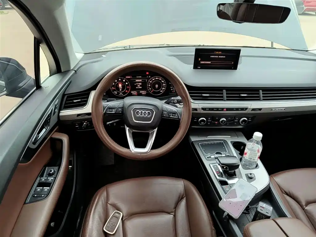 Audi Q7 2019 45 TFSI Comfort фото 11