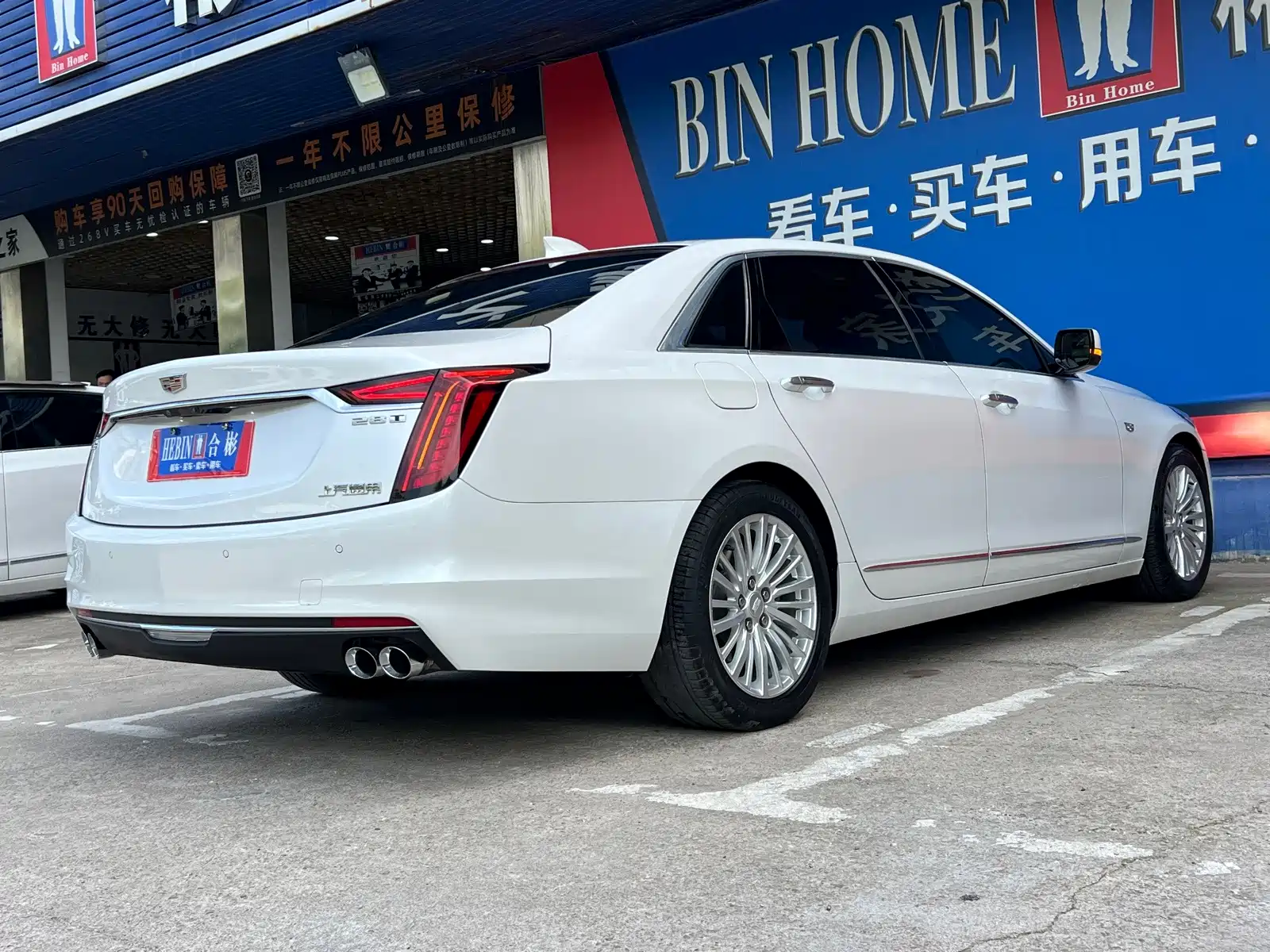 Фото 8 - Cadillac CT6