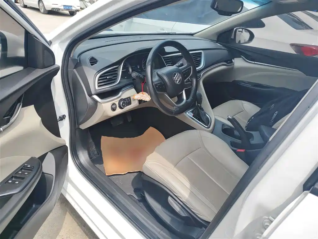 Buick Excelle 2019 15T DCT Connected Elite Type China VI фото 16
