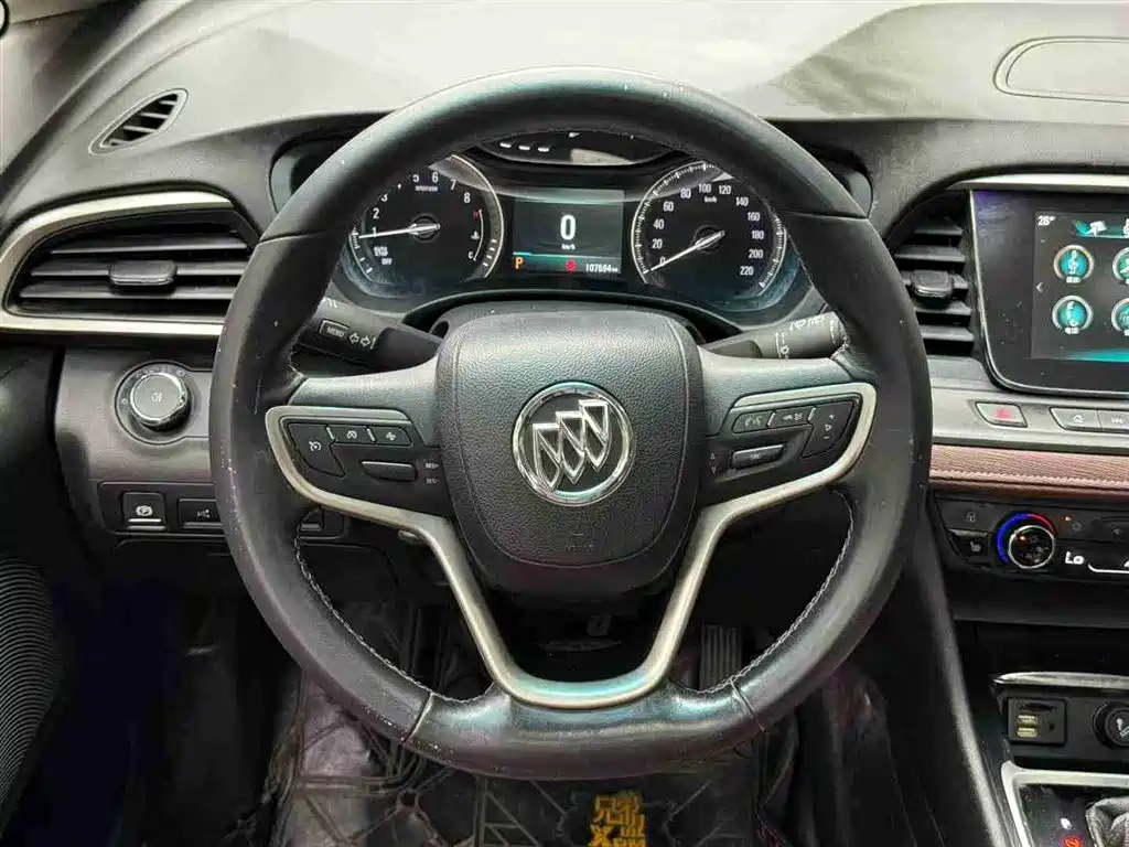 Buick GL6 2018 18T 6-Seater Premium фото 6