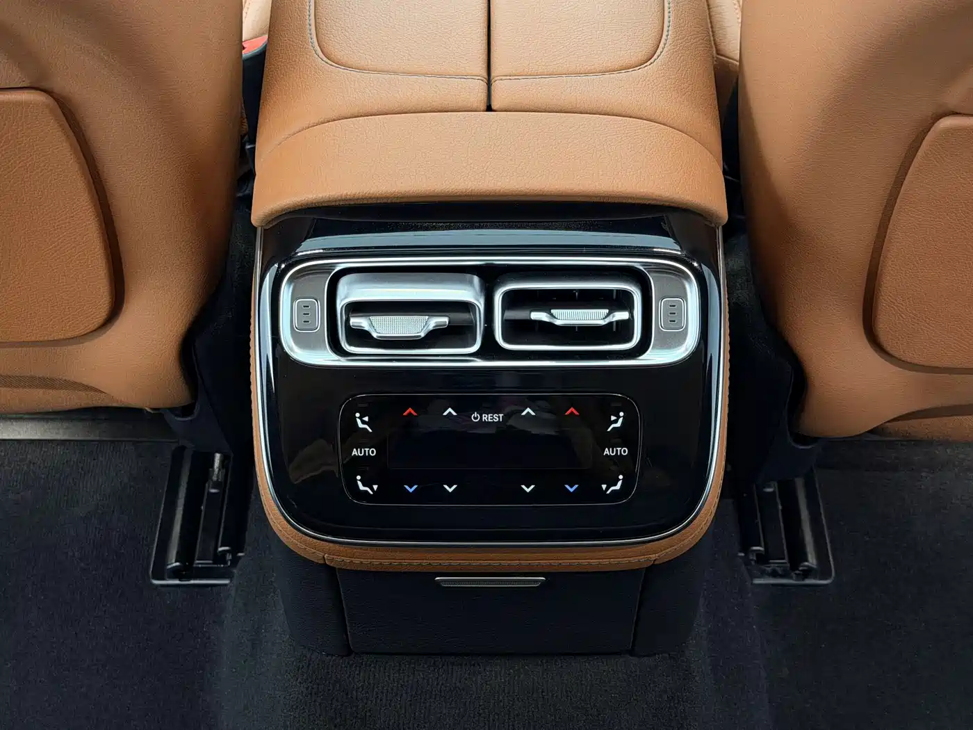 Mercedes-Benz S-Class 2023 Facelift S 400 L Business фото 23