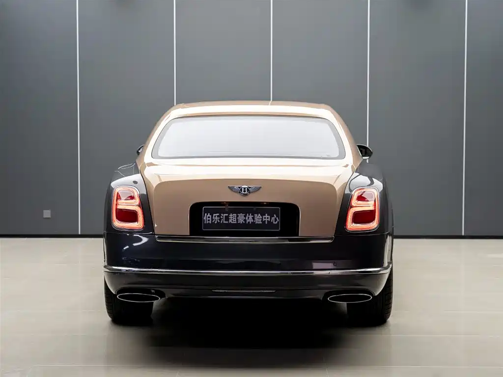 Bentley Mulsanne 2017 6.8T Long Wheelbase фото 6