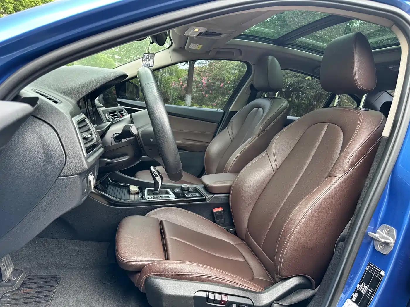 BMW 1 Series 2020 Model 120i M Sport Package фото 24
