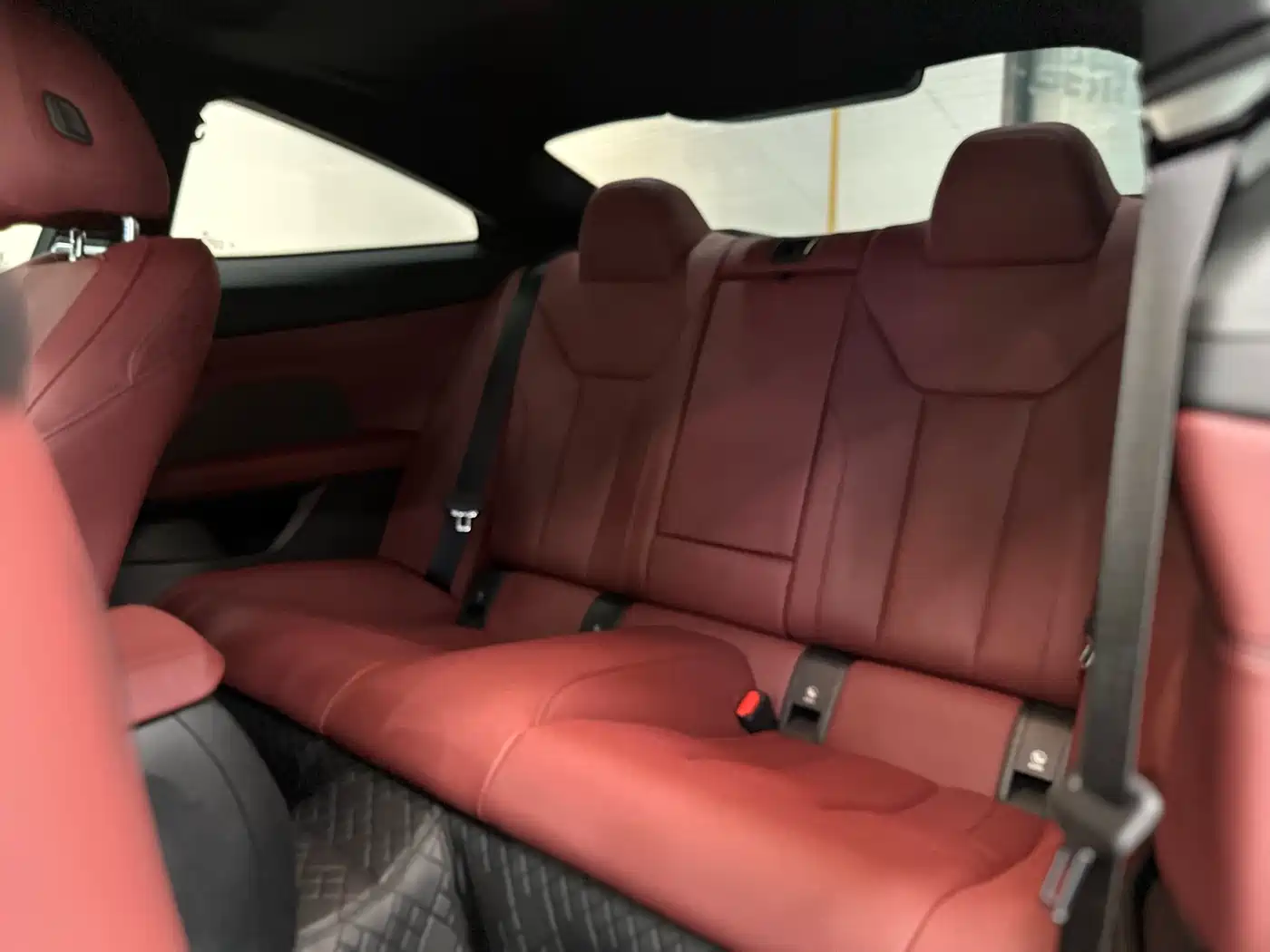 BMW 4 Series 2024 430i M Sport Shadow Edition фото 16