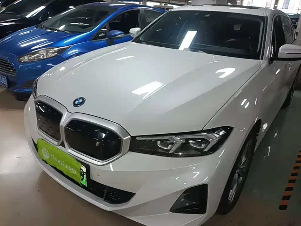 BMW i3 2024 eDrive 35 L