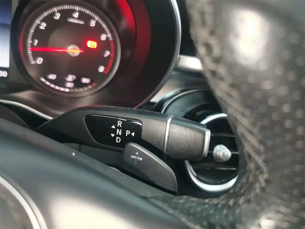 Mercedes-Benz C-Class 2018 C 200 L Sport Edition фото 14