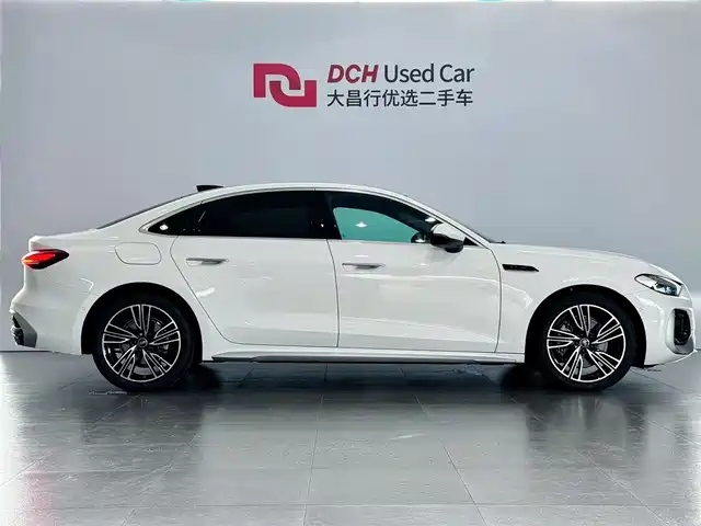Audi A5L 2025 2.0T Navigation Edition — фото 4