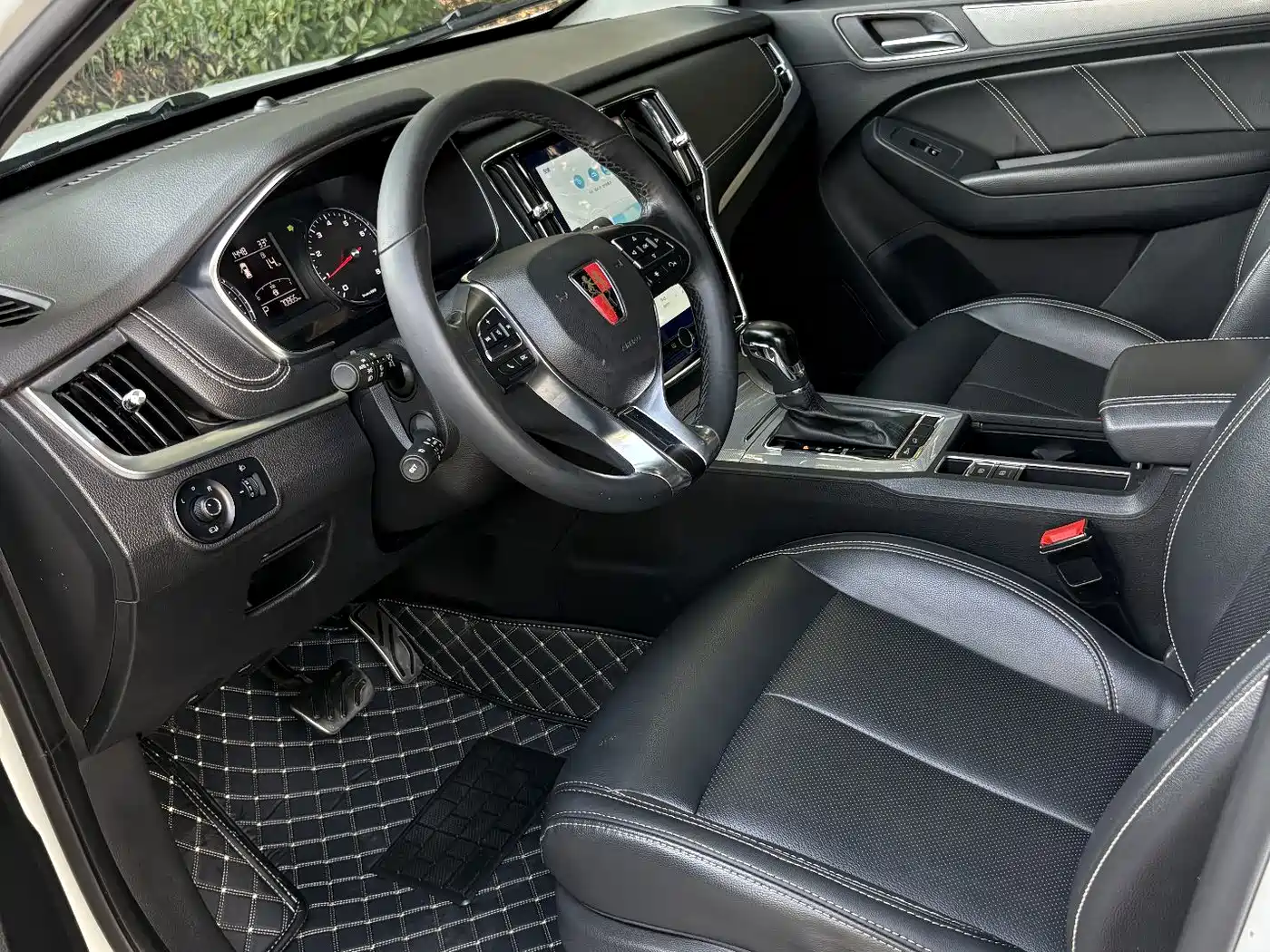 Roewe RX5 2017 2016 20T 2WD Automatic Internet Smart Edition
