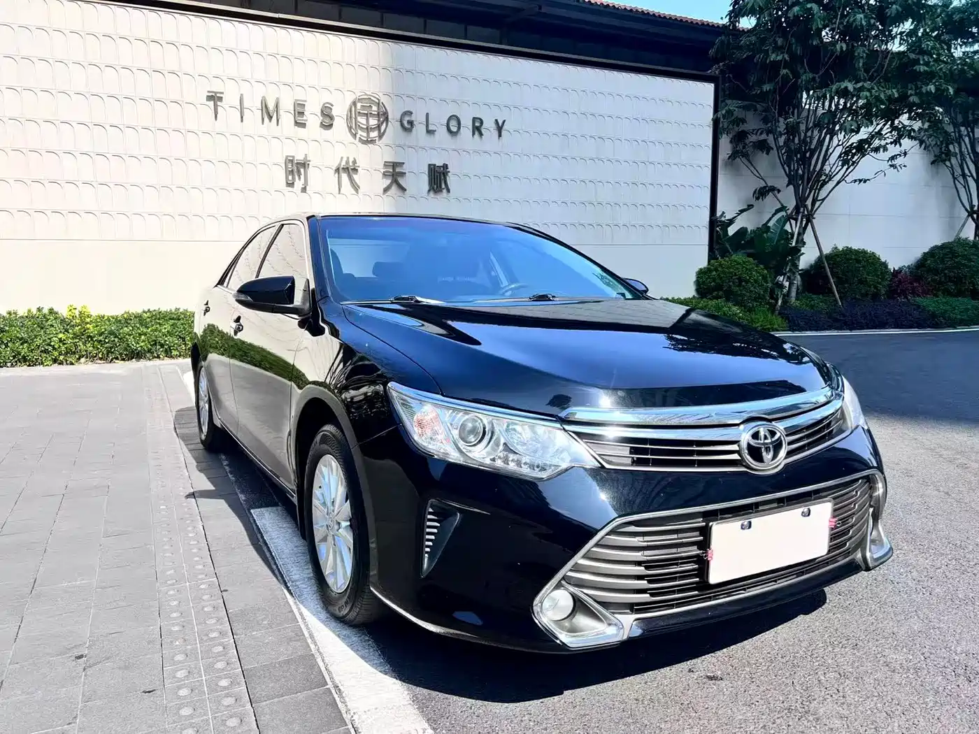 Toyota Camry 2015 2.0G Leading Edition фото 3