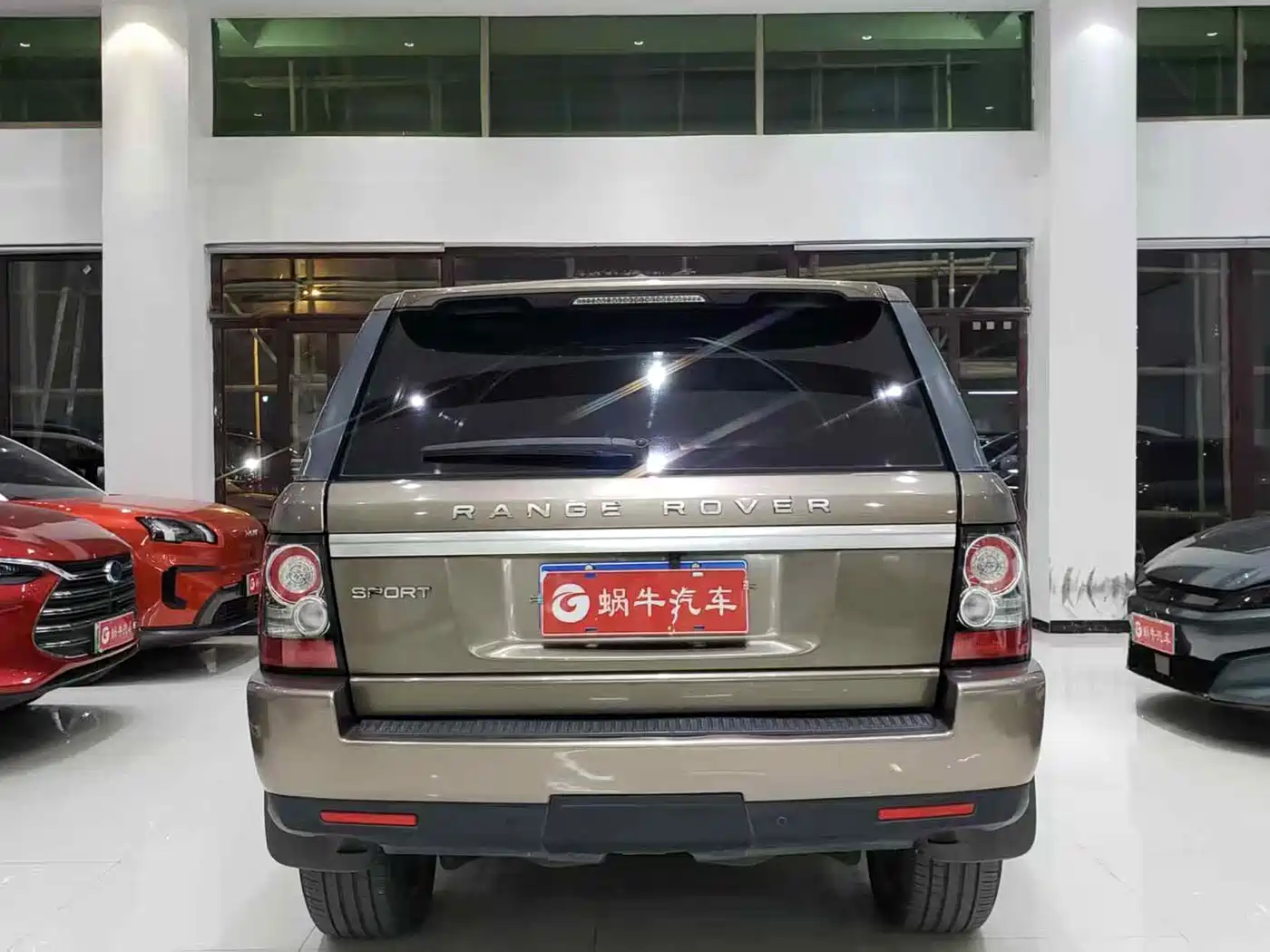 Land Rover Range Rover Sport 2013 3.0 TDV6 Diesel фото 13