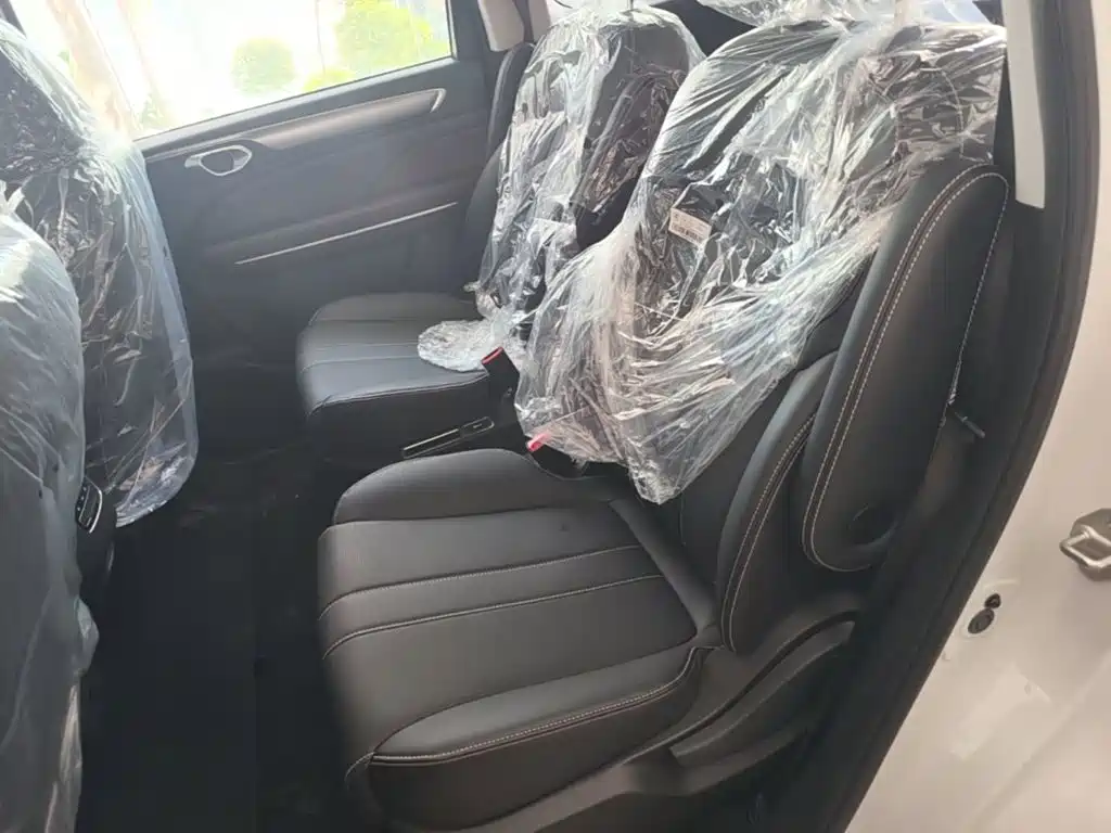 GAC Trumpchi Trumpchi M6 2026 2023 PRO 270T DCT Luxury Edition