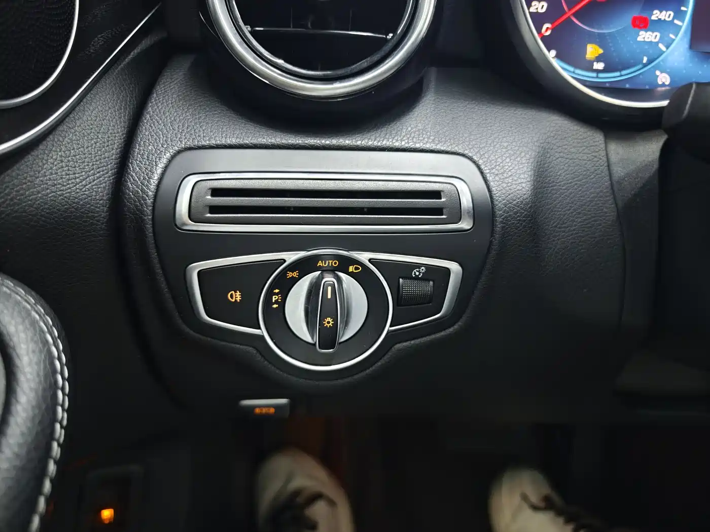 Mercedes-Benz C-Class 2020 C 260 L Sport фото 14