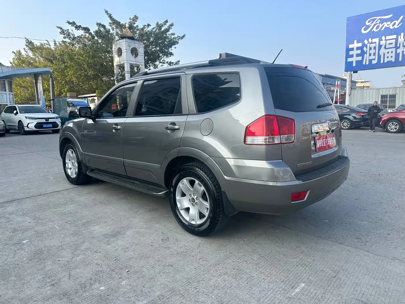 Kia Borego 2010 2008 3.8L Luxury Edition China IV
