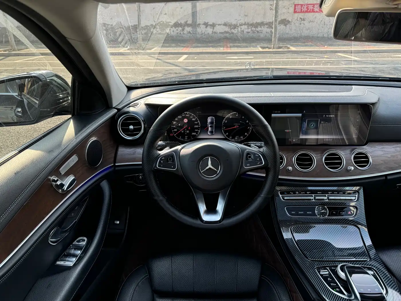 Mercedes-Benz E-Class 2016 E 200 L фото 6