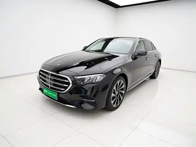 Mercedes-Benz E E 300 L, Люкс