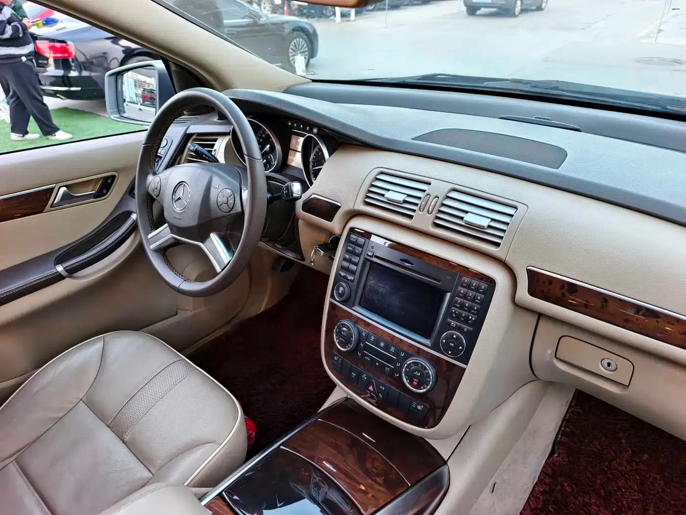 Mercedes-Benz R-Class 2011 R 300 L Business Class фото 15