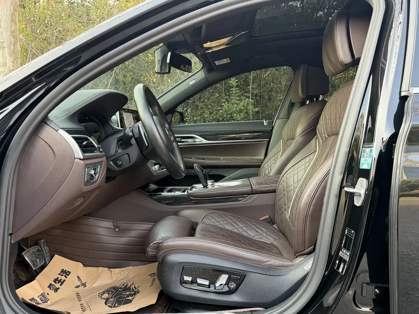 BMW 7 Series 2019 Facelift 740Li Exclusive M Sport Package фото 8