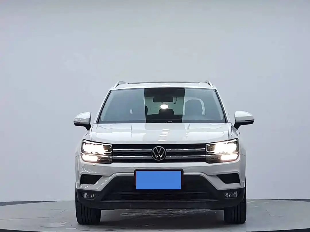 Volkswagen Tharu 2022 280TSI 2WD Comfort фото 3