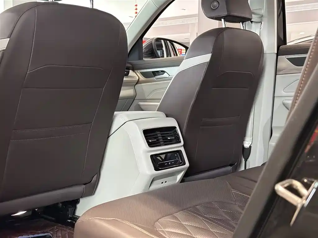 VOLKSWAGEN RANGE PATROL