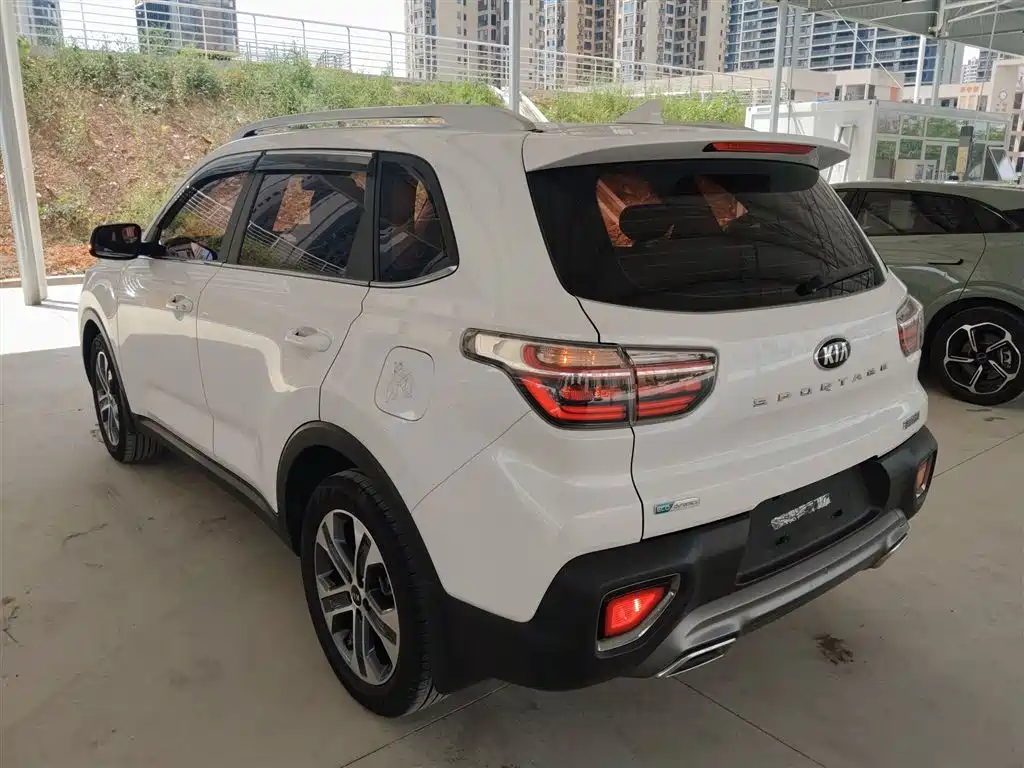 Kia Sportage 2018 2.0L Automatic Smart Luxury (China V) фото 5