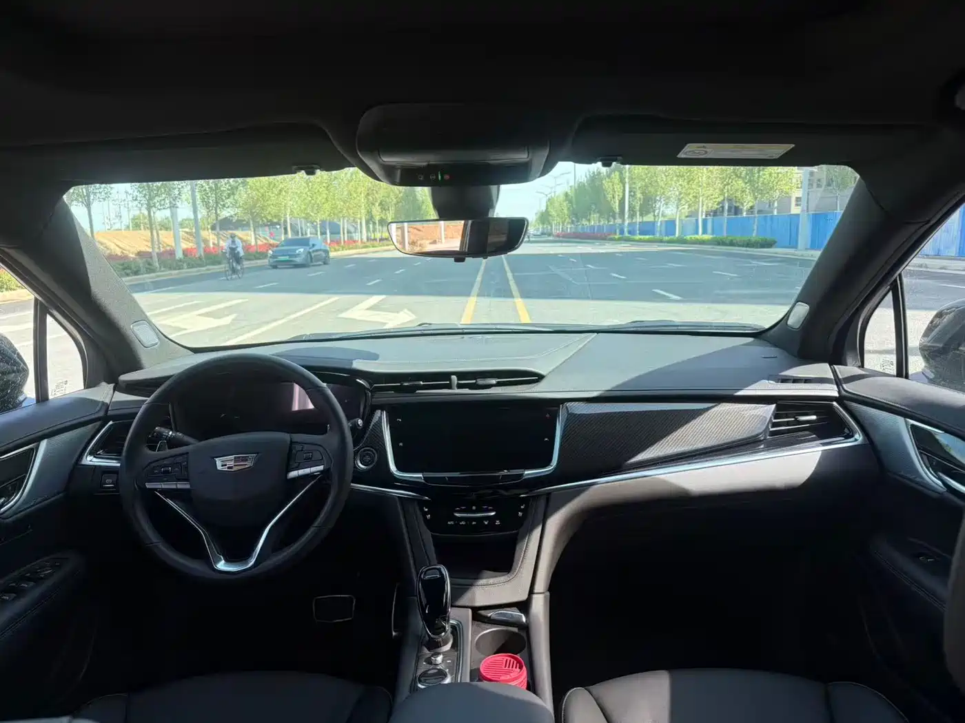 CADILLAC XT6