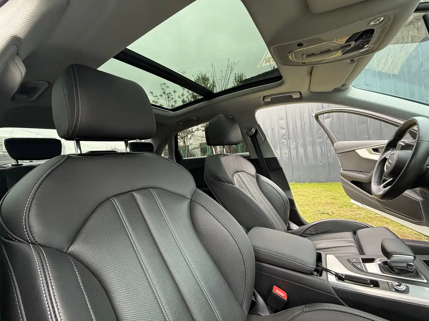 Audi A4L 2022 40 TFSI Luxury Dynamic фото 14