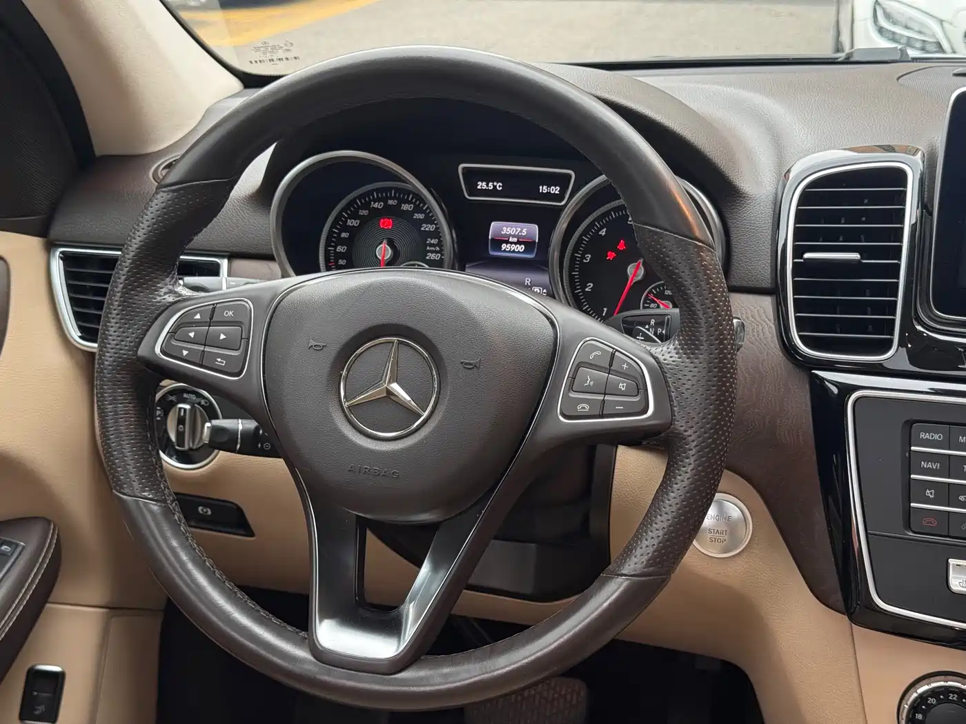 Mercedes-Benz GLE 2015 GLE 400 4MATIC фото 6