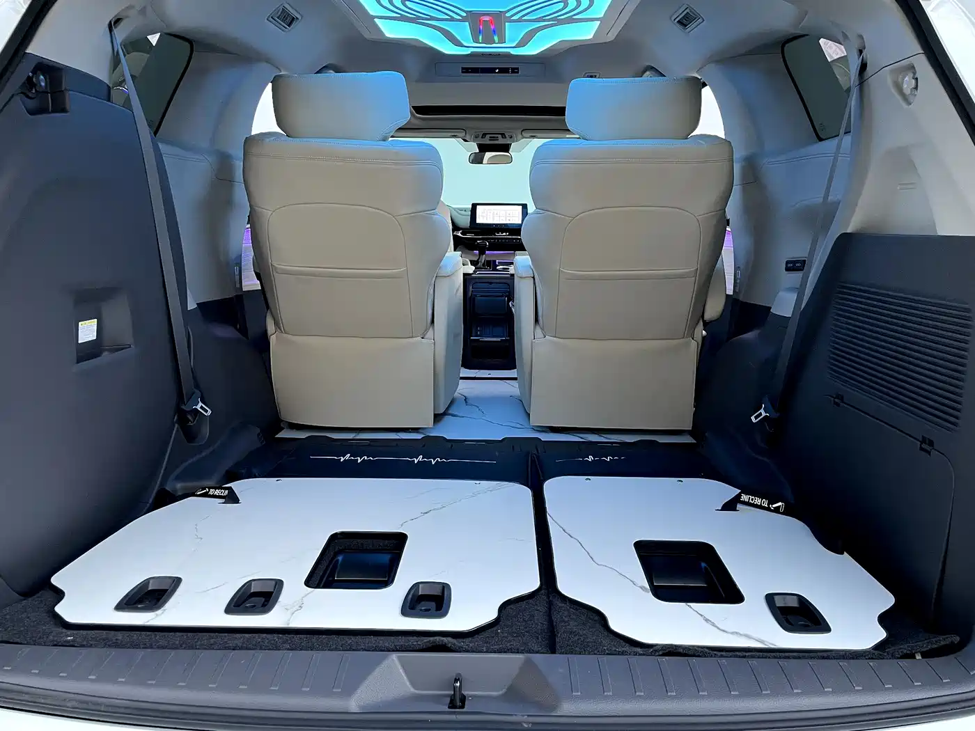 Toyota Sienna 2024 2.5L Hybrid Comfort Edition фото 29