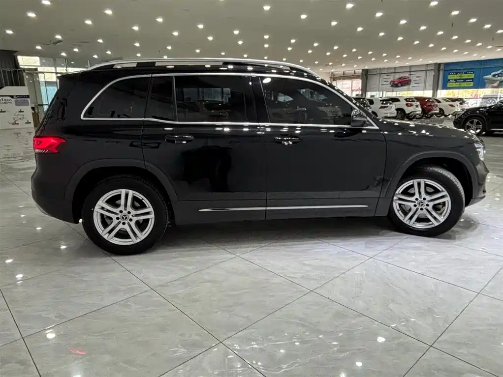 Mercedes-Benz GLB 2022 Model GLB 200 Dynamic Edition фото 2