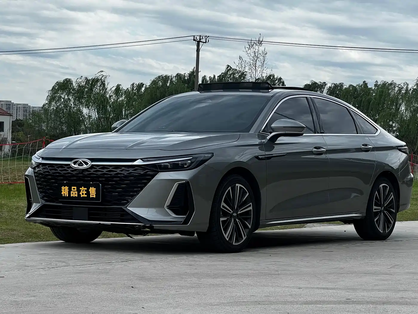 chery arrizo-8