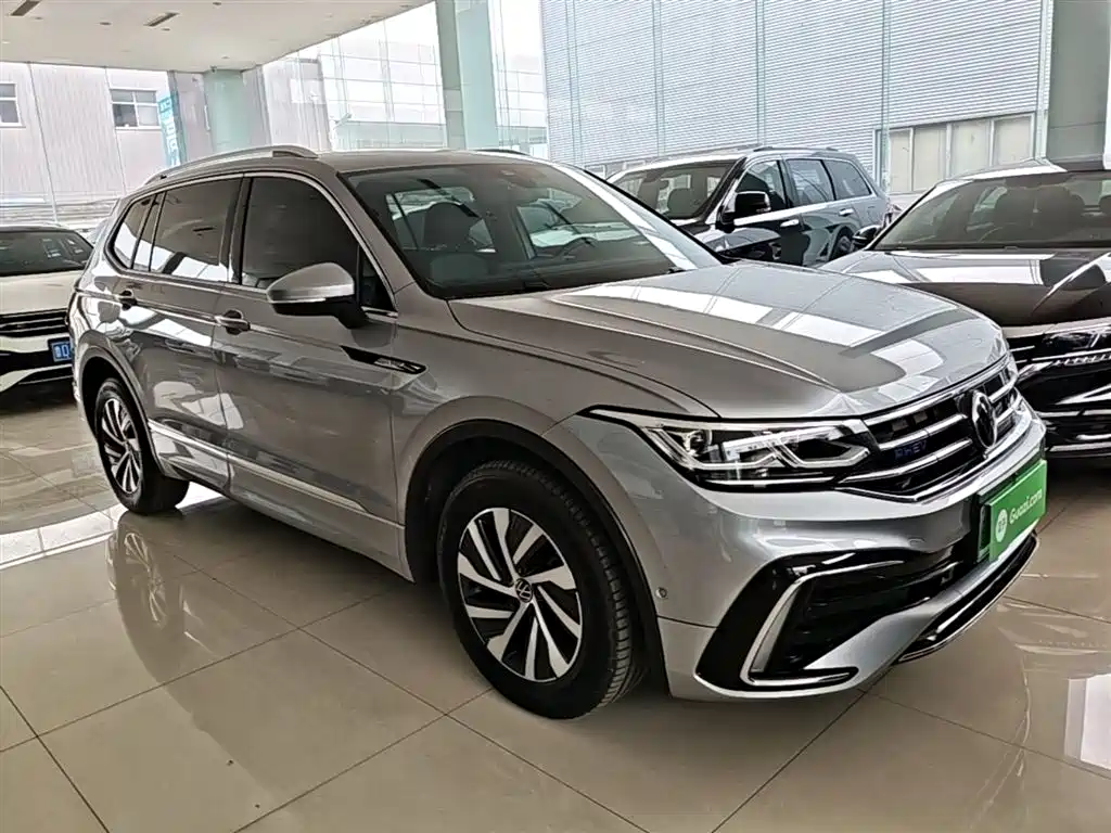 Volkswagen Tiguan L PHEV 2022 430PHEV Plug-in Hybrid Flagship Edition фото 4