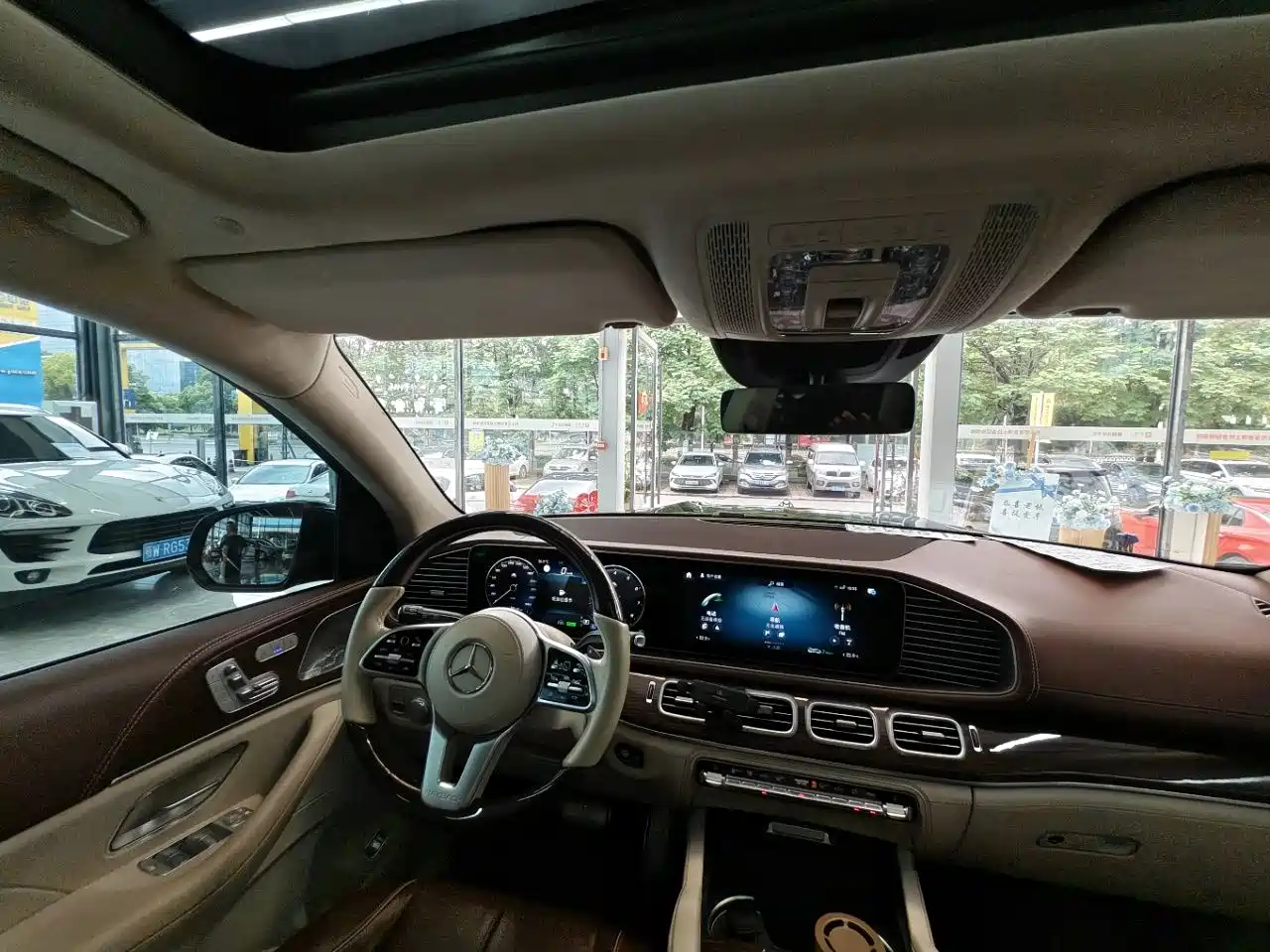 Mercedes-Benz Maybach GLS 2022 GLS 480 4MATIC фото 6