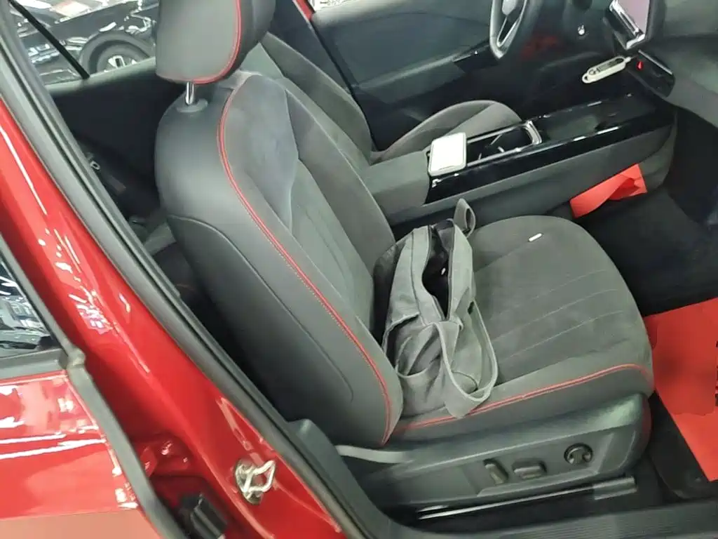 Volkswagen ID.3 2025 2026 Smart Edition Ultimate GTX Package