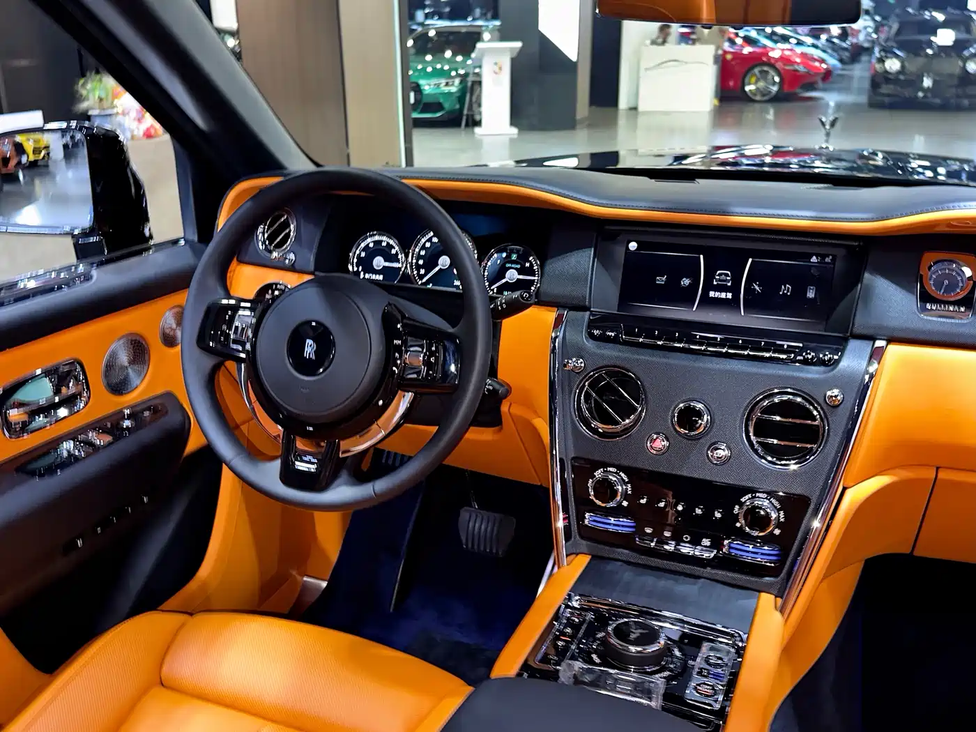 ROLLS-ROYCE CULLINAN