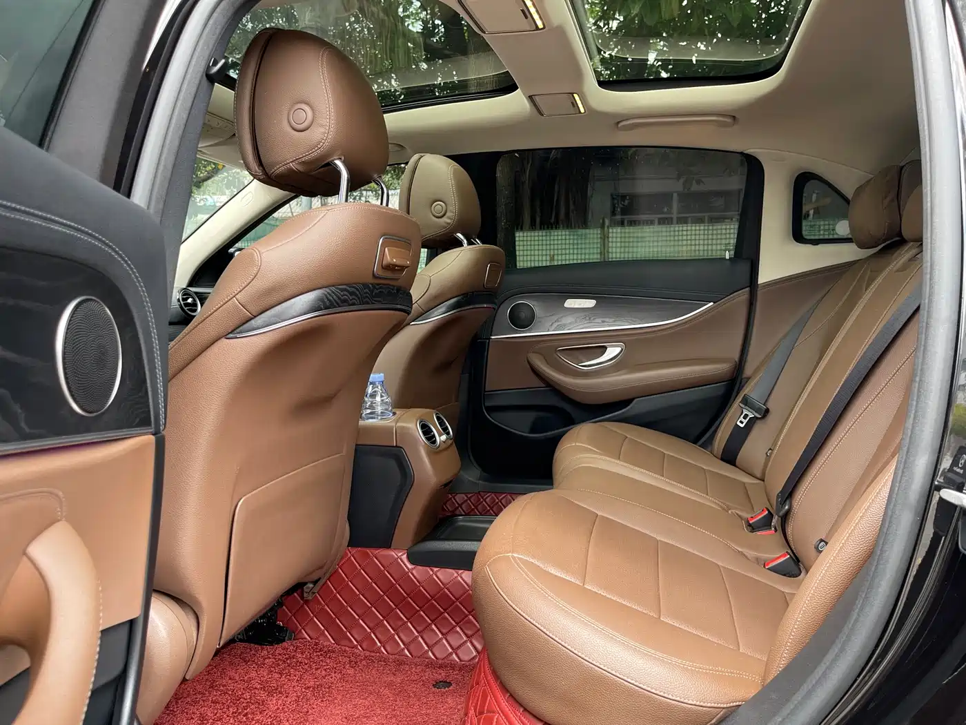 Mercedes-Benz E-Class 2017 E 300 L Sport Luxury фото 8
