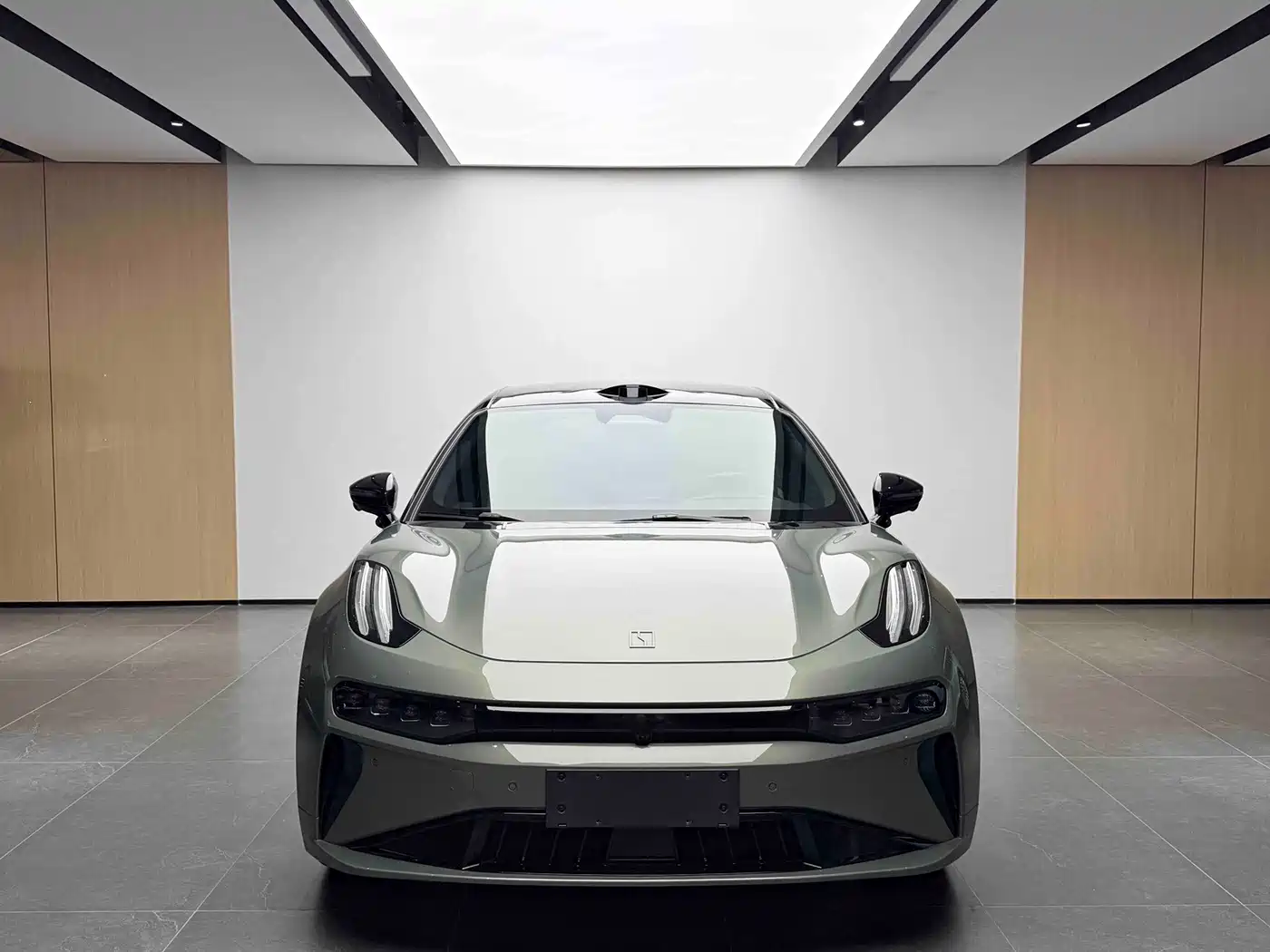 ZEEKR EXTREME KRYPTON 001