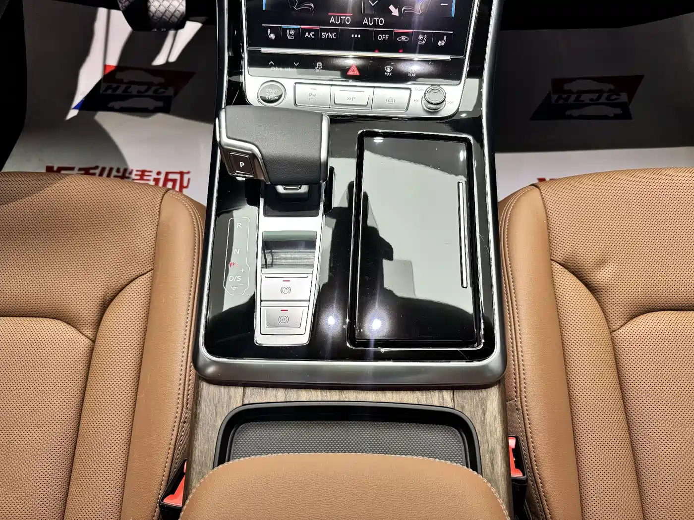 Audi Q7 2026 2024 55 TFSI quattro S line Sport