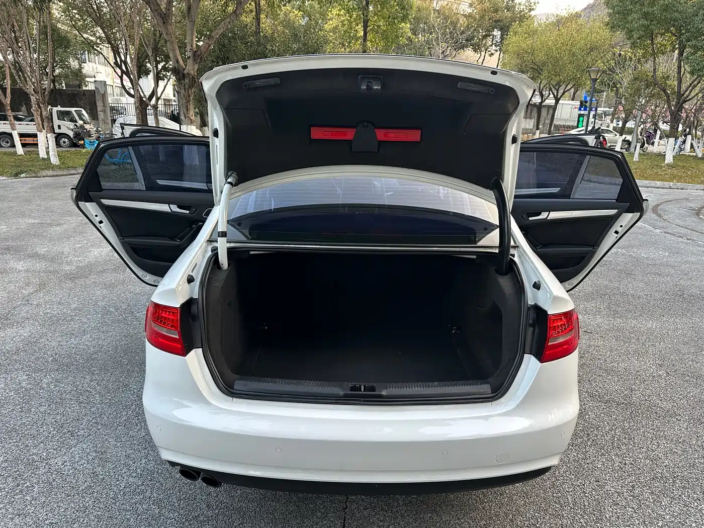 Audi A4L 2015 35 TFSI Auto Standard фото 11
