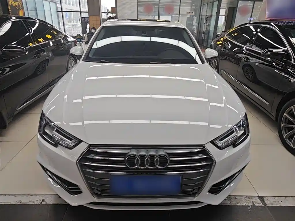 Audi A4L 2018 30th Anniversary 40 TFSI Fashion фото 3