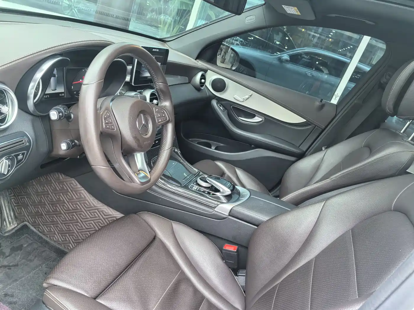 Mercedes-Benz GLC 2019 Model GLC 200 L 4MATIC фото 12