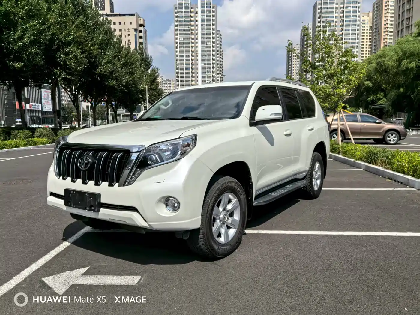 Toyota Prado 2016 2.7L Auto Luxury Edition фото 3