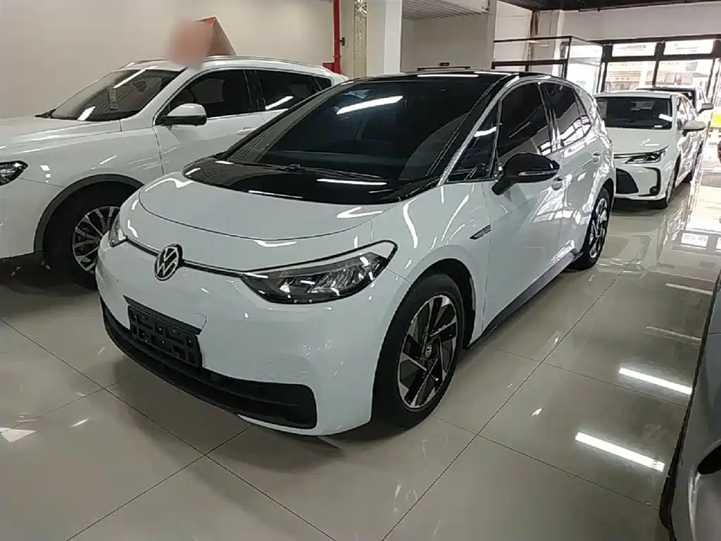 Volkswagen ID.3 2023 Upgraded Pure Intelligence Edition фото 2