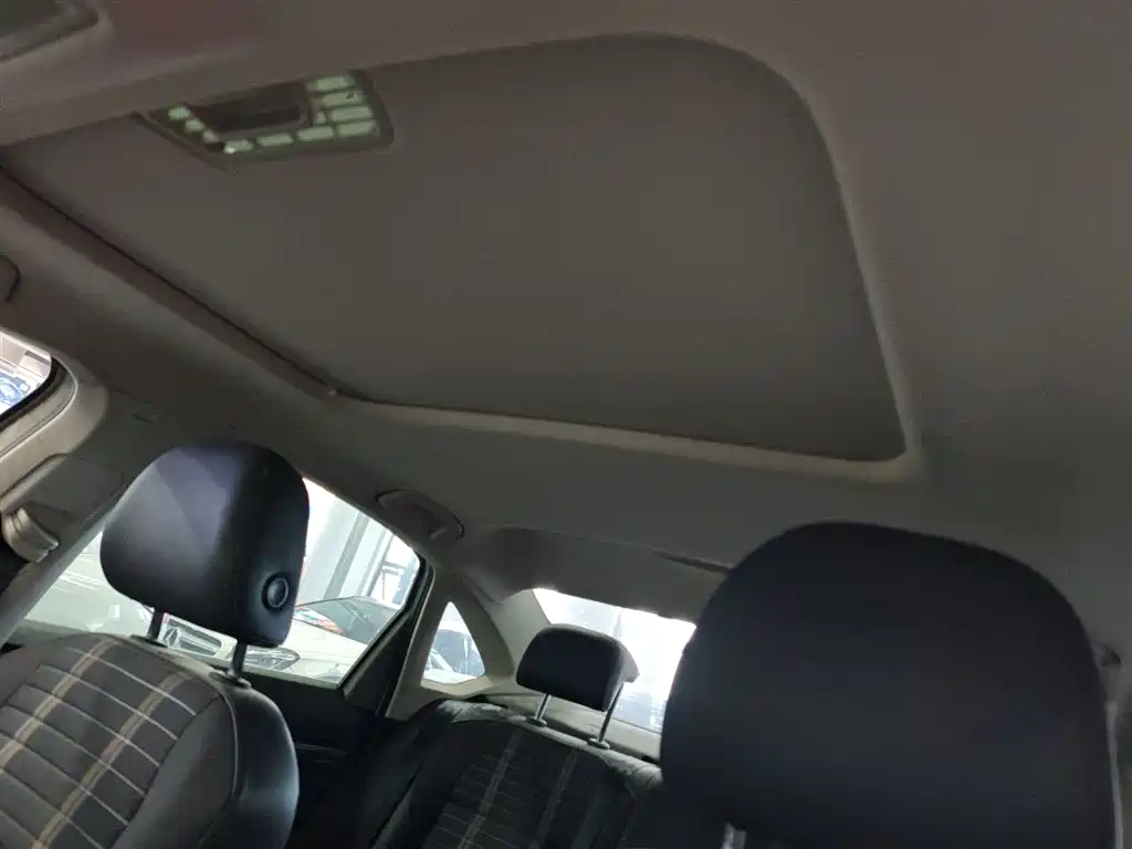 Volkswagen Lavida 2018 280TSI DSG Comfort Edition China V фото 14