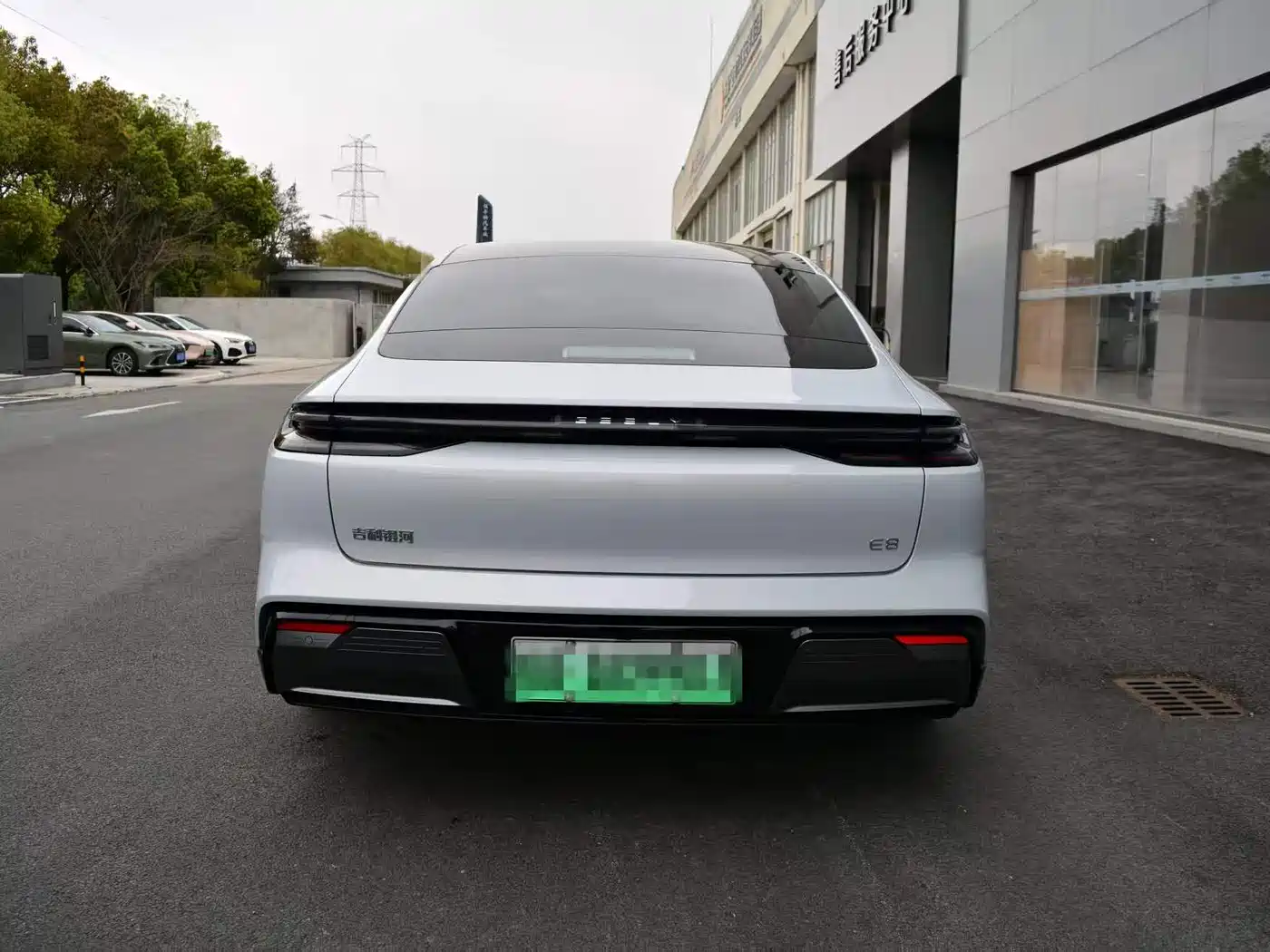 Geely Galaxy Galaxy E8 2025 2024 665km RWD Starship Voyager Edition