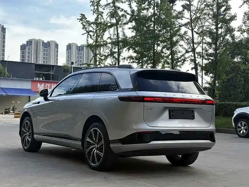 Фото 4 - XPeng G9