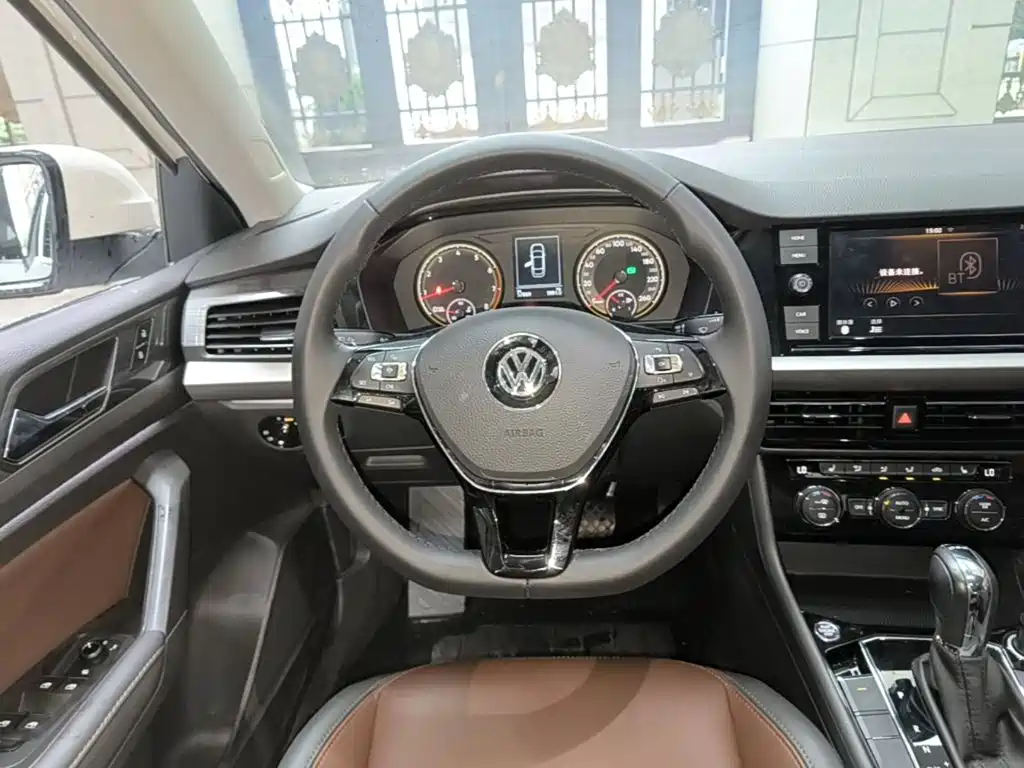 Photo 11 - Volkswagen Lavida