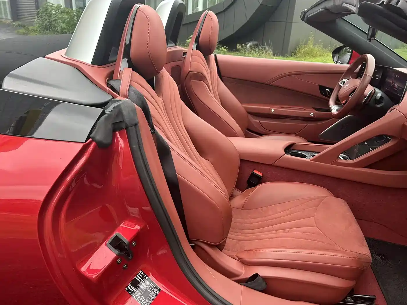 MG Cyberster 2024 520km Legendary AWD Version фото 12